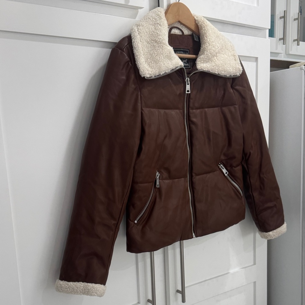 Levi's Women's Breanna faux leather puffer jacket w a sherpa-lined collar&cuffs - Picture 6 of 13